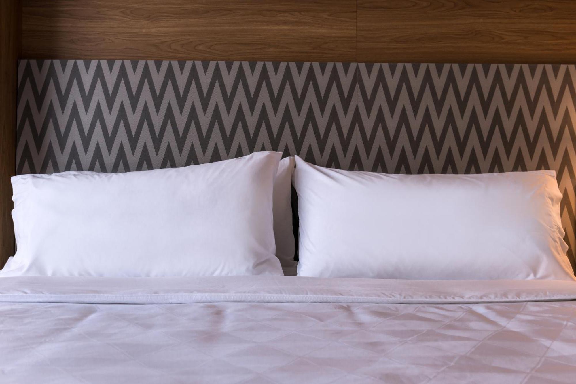 Holiday Inn Detroit Northwest - Livonia By Ihg Eksteriør bilde